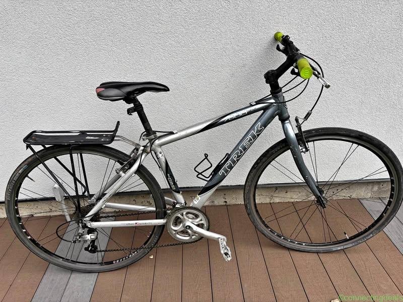 TREK 7500 FX bike