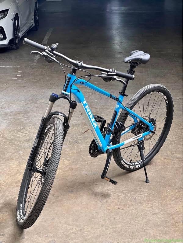 Trinx bicycle