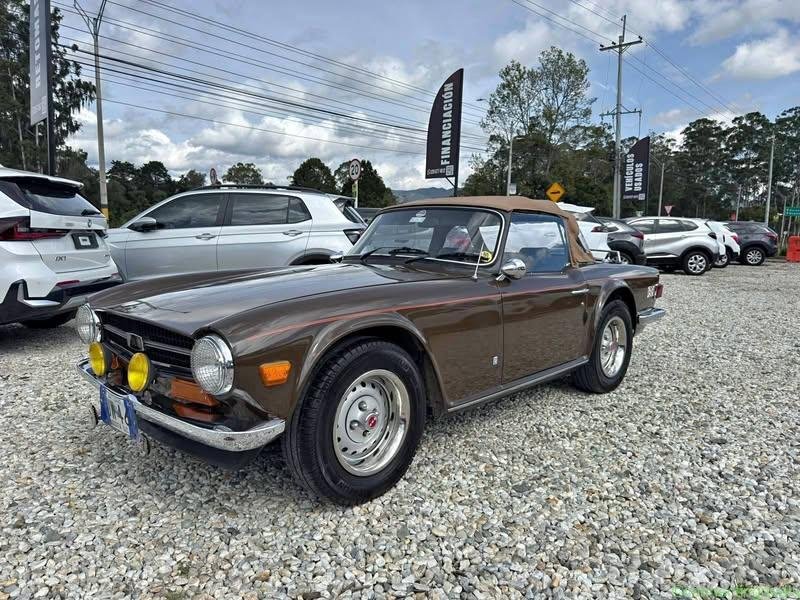 Triumph tr6 1974