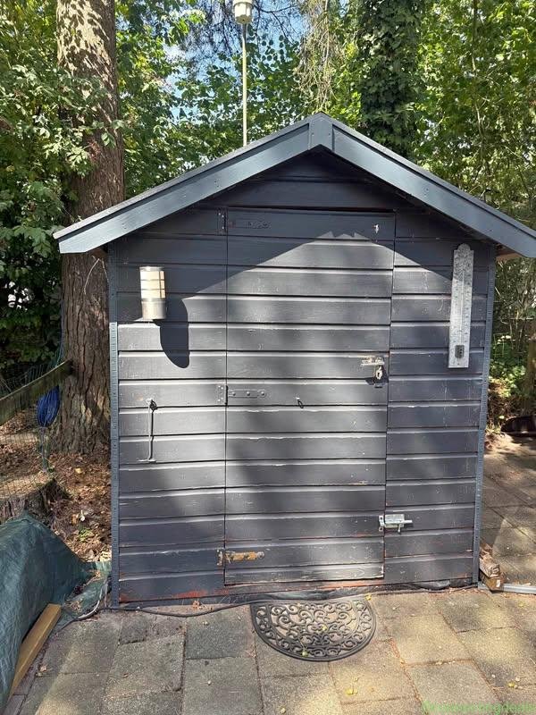 Tuinhuisje schuurtje