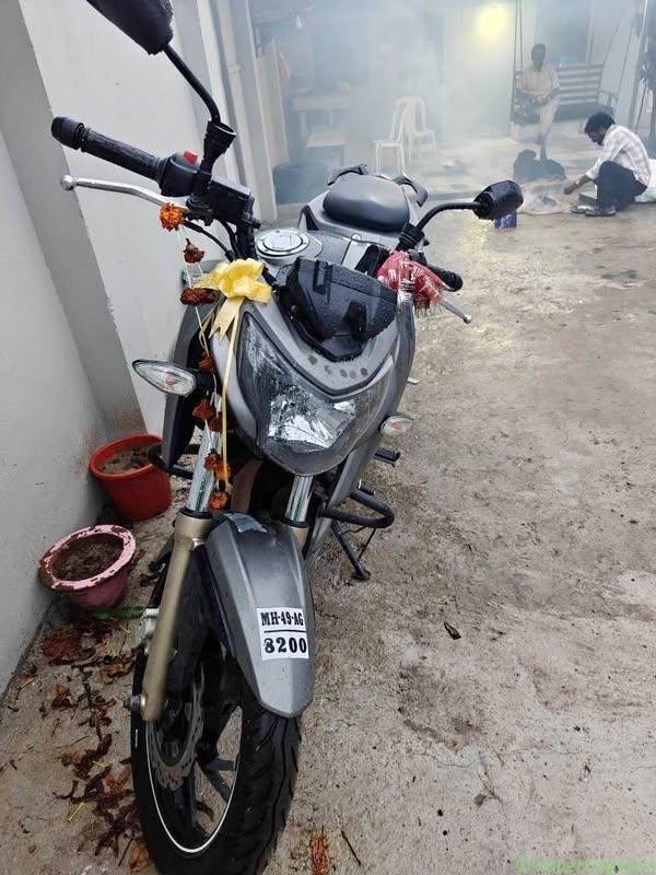 TVS APACHE RTR 200 4V