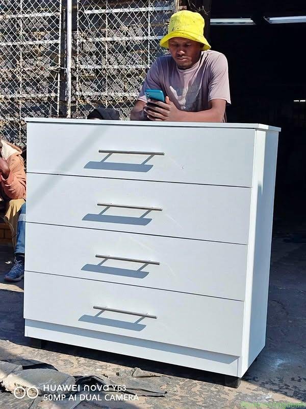 TV+stand,,wardrobes+and+chest+of+drawers+