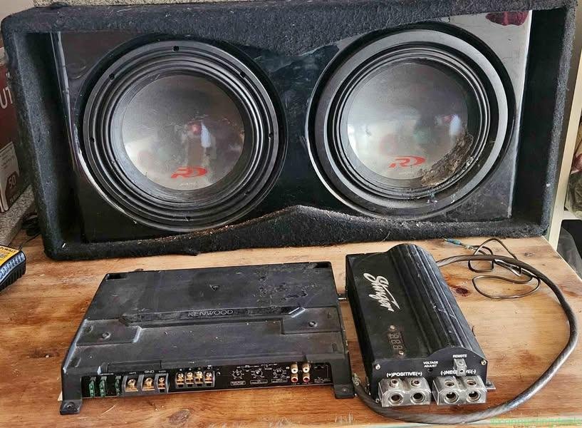 Two 10″ Alpine subs, ported enclosure, Kenwood