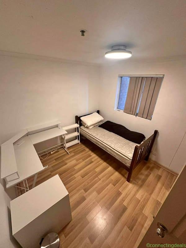 Unit Kingsford apt