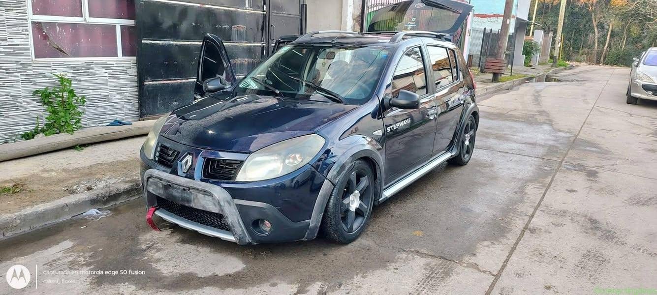 Vendo o permuto Sandero stepway 2009 NAFTA y GNC