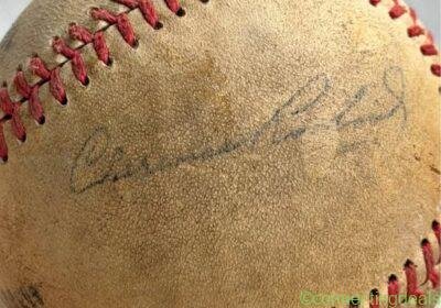 Free ad: Vintage baseball balls in San Diego. Vintage baseball balls in San Diego
