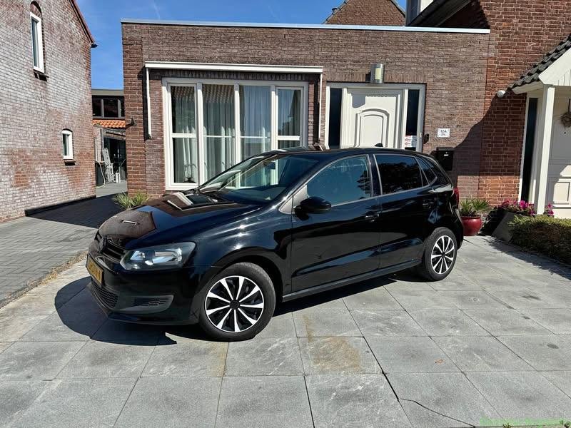 Volkswagen polo 1.2 benzine CarPlay