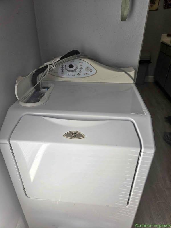 Washer/ dryer