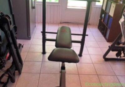 Free ad: Weight bench in Jacksonville. Weight bench in Jacksonville