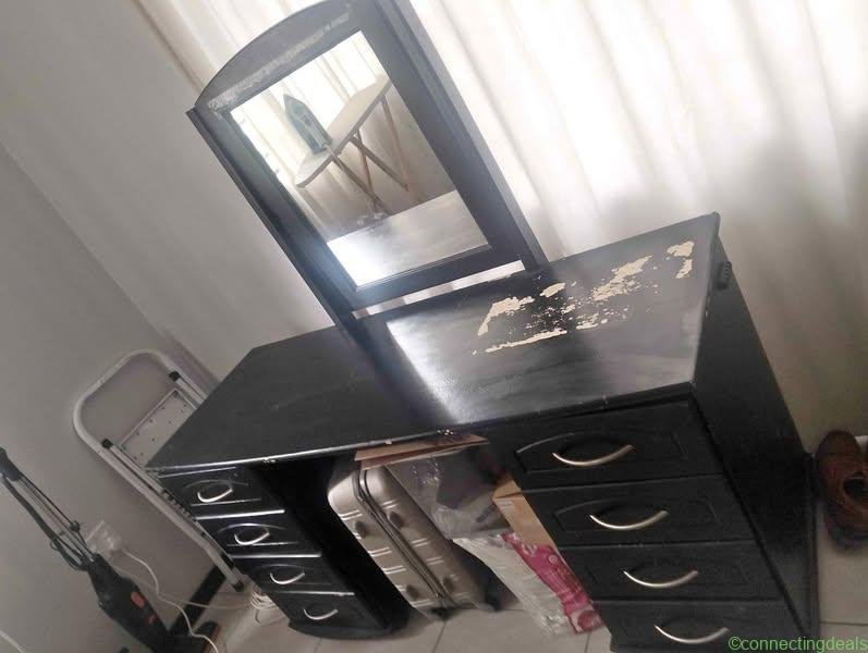 Wood dresser
