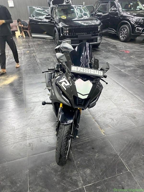 YAHAMA R15 BIKE BRAND NEW CONDITION 2023 MODEL