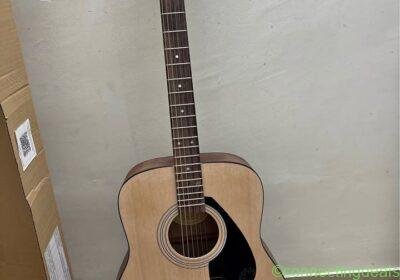 Yamaha F280 Acoustic Guitar in Surat