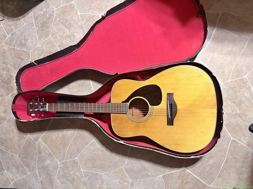 Yamaha FG-180 Jumbo Dreadnought Acoustic