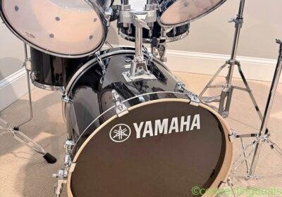 Yamaha Stage Custom Birch Drum Set in Raleigh