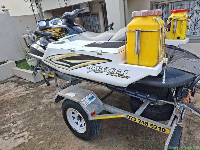 Yamaha Waverunner FX cruiser Jet ski