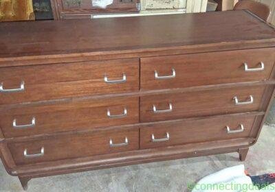 Free ad: Dresser in Cleveland. Dresser in Cleveland
