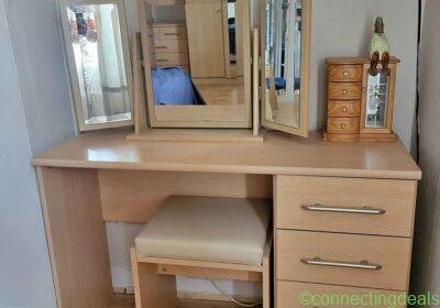 Free ad: Dressing table in Nottingham. Dressing table in Nottingham