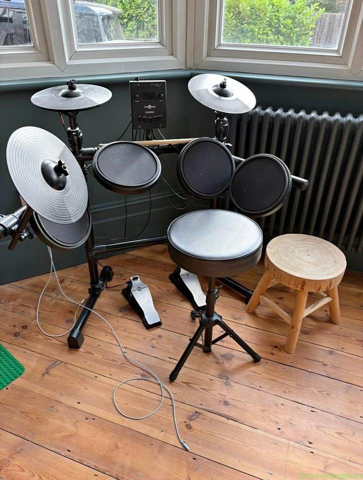 Gear4music Electric Drum Kit