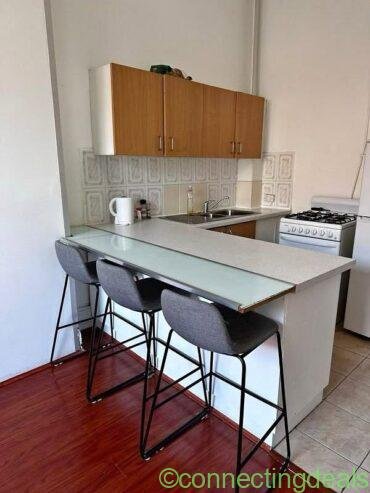 4 beds 1 bath House