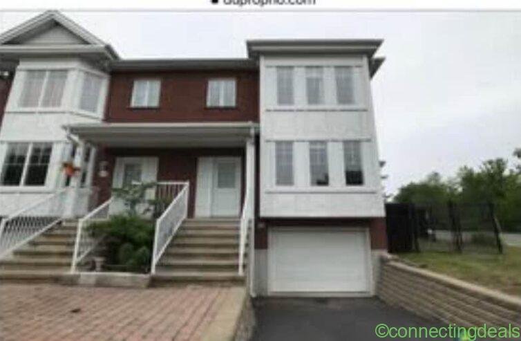 4 Beds 2.5 Baths – House