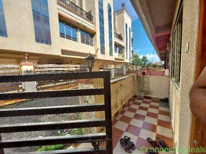 1 Bed 2 Baths House