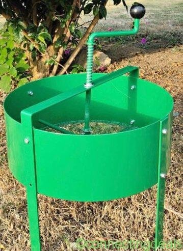 Gr8 Garden Rotary Soil Sifter Compost Sieve Large 18 Litre Earth Riddle Screener