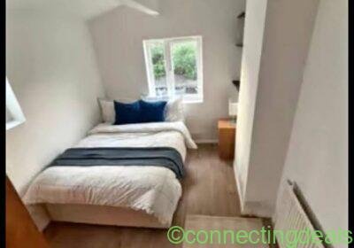 Private room for rent