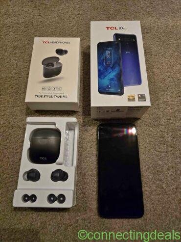 Mobile phone with buds
