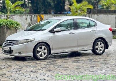 HONDA CITY IVTEC AUTOMATIC SINGLE OWNER MODEL 2010 Passing TILL 2030 IN SUPERB CONDITION