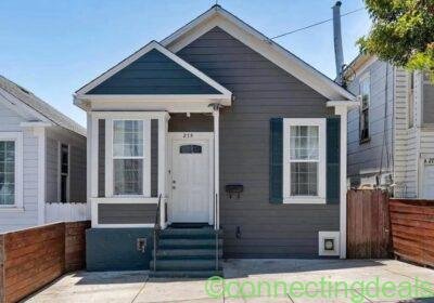 3 bed 2 bath house available for rent.