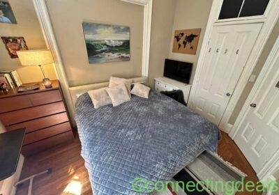 Private room for rent