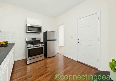 Newly renovated 3 bed home available for rent!