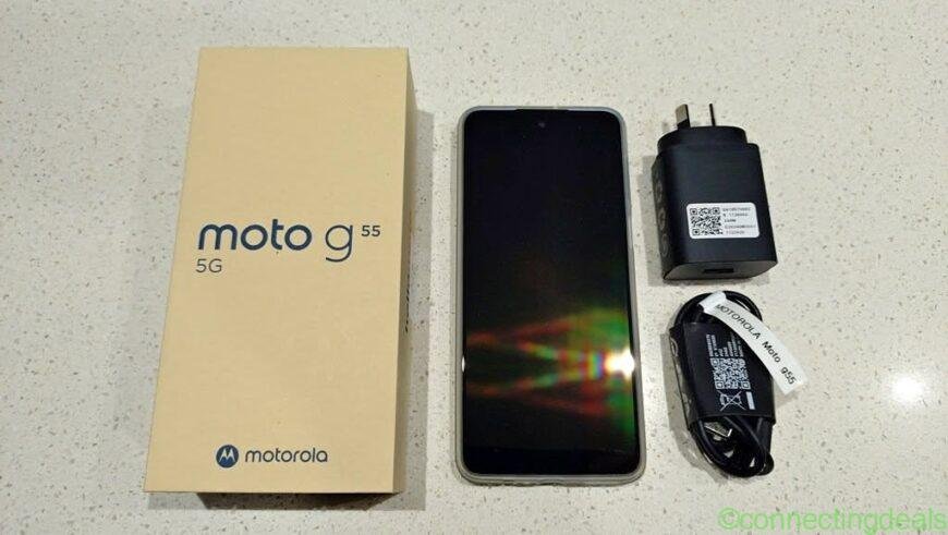 Near new Motorola moto g55 5G Mobile Phone with warranty