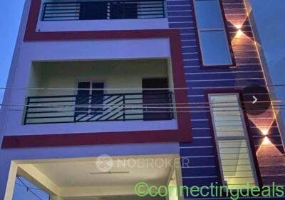 2 Beds 2 Bathrooms – House