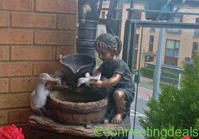 Garden water fountain