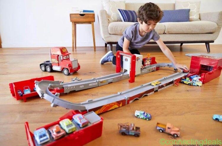 Disney Cars Mack Truck Track 2in1