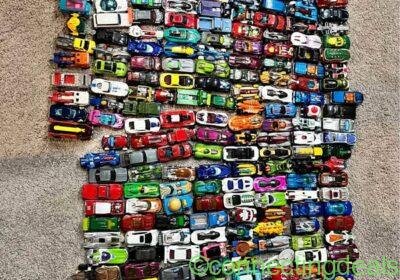 Hotwheels lot 200 cars