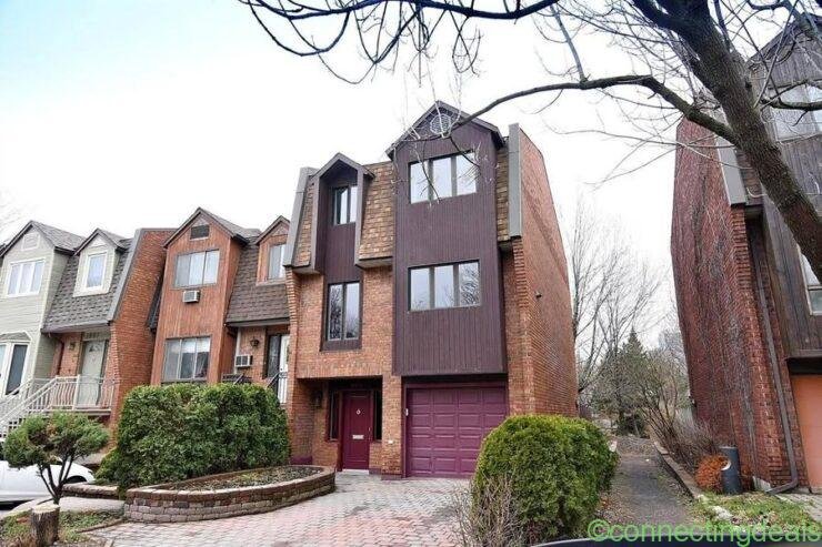 4 Beds 2.5 Baths House