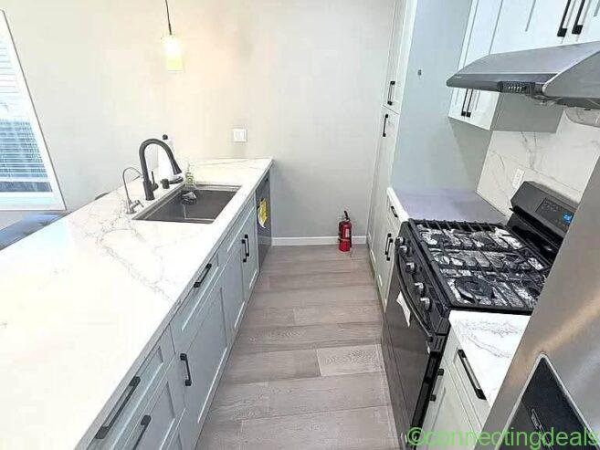 2 bed 2 bath available house for rent