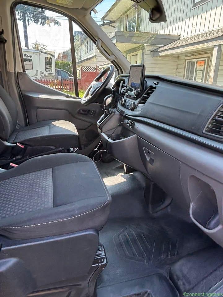 2020 Ford t-250 high roof