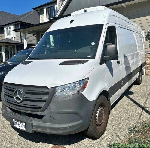 Mercedes-Benz sprinter cargo van – 2022