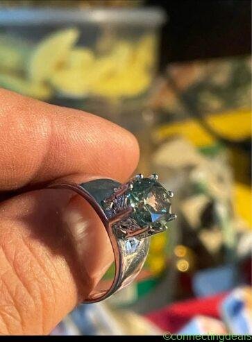 Beautiful ring for sale