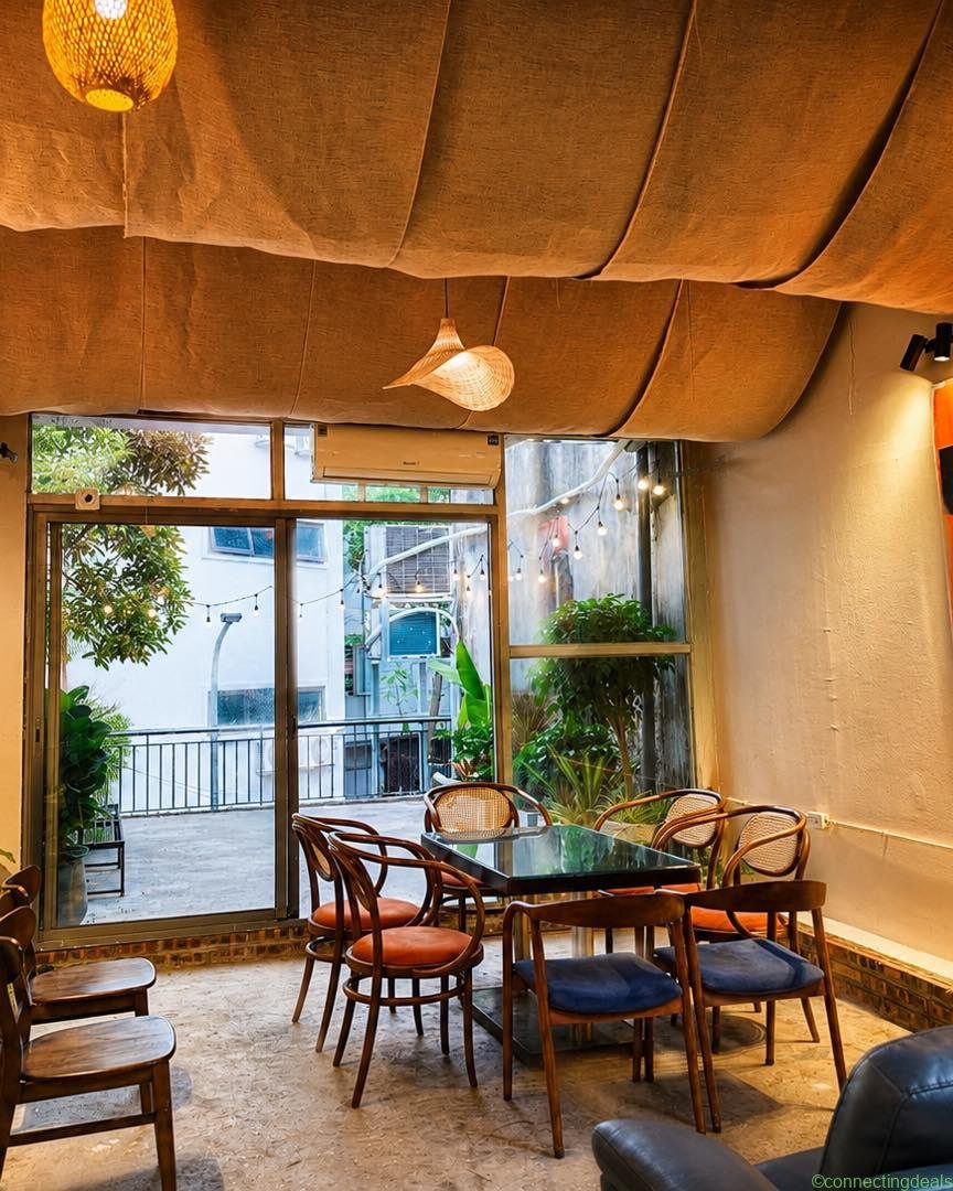 Most Unique Cafe Experience in Hanoi Train Street
