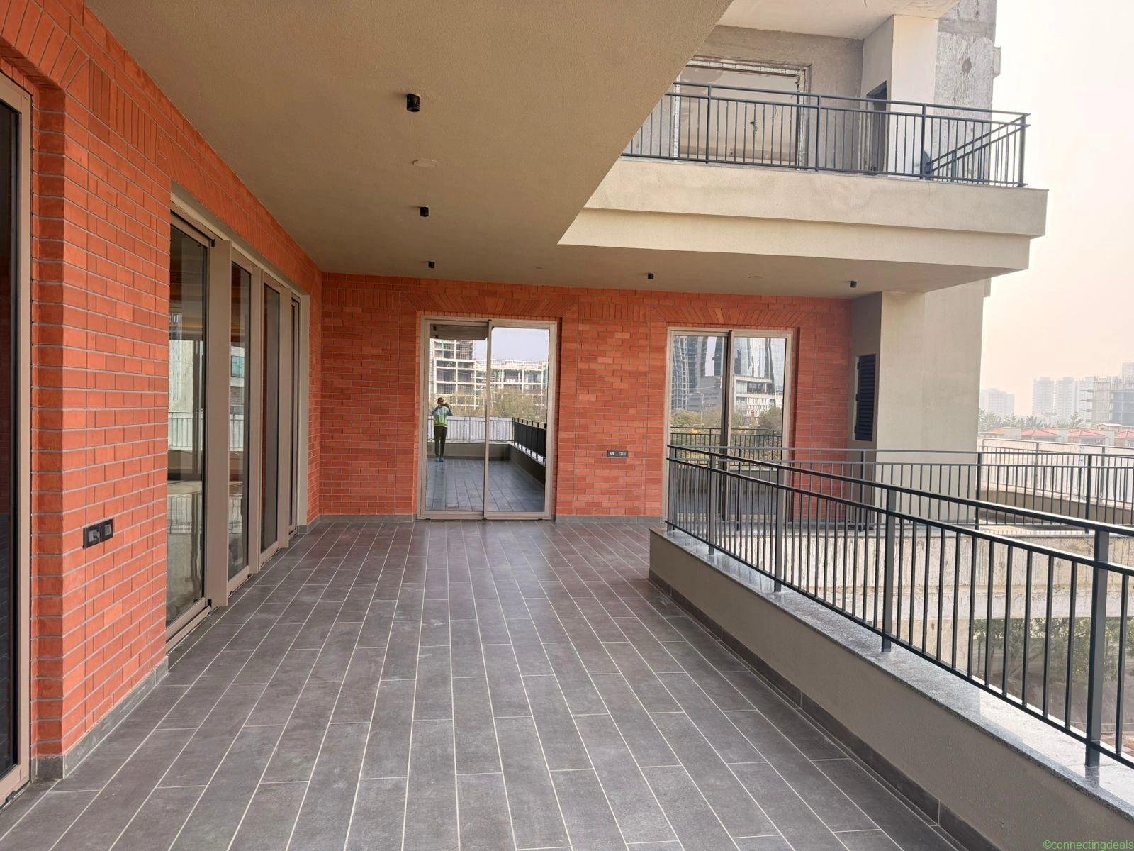 Max estate 128 Noida