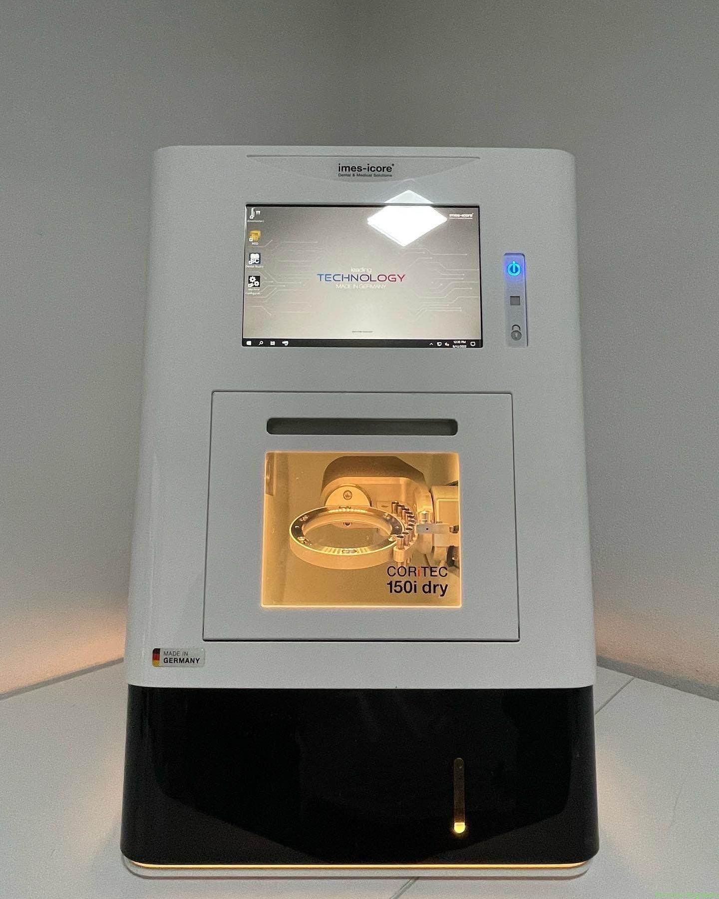 CORiTEC 150i Dry 5-Axis Dental Milling Machine